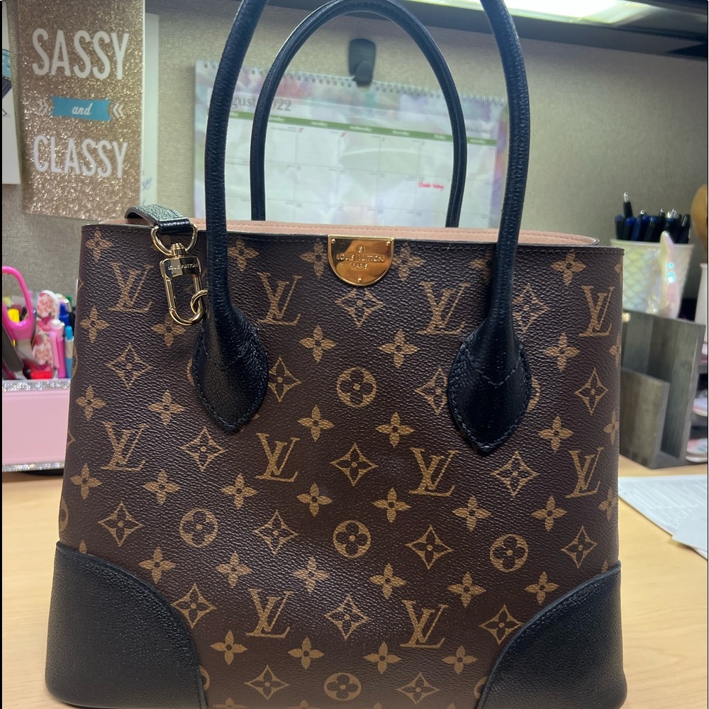 Louis Vuitton monogram Canvas handbag